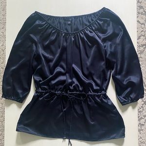 Women’s navy blouse